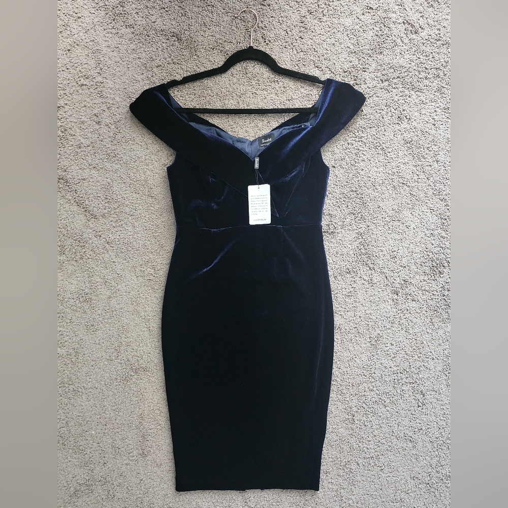 Elegant Navy Blue Off-Shoulder Dress